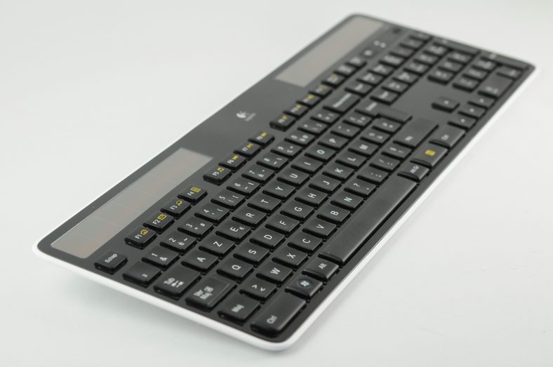 Logitech Wireless Solar Keyboard K750