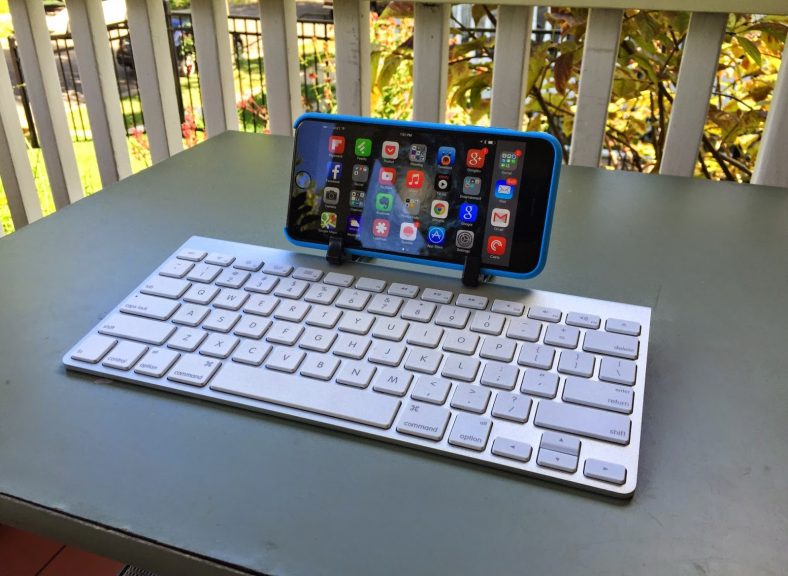 How to connect Magic Keyboard to iPhone