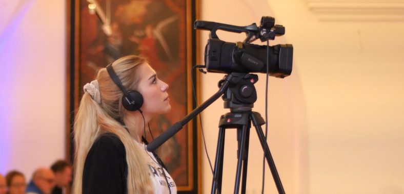 best video cameras under $1000