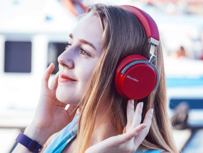 best noise isolating headphones