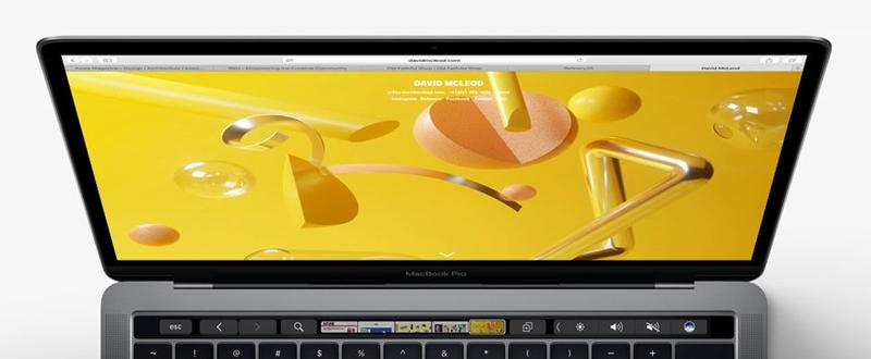 Using Touch Bar on new MacBook Pro: Safari