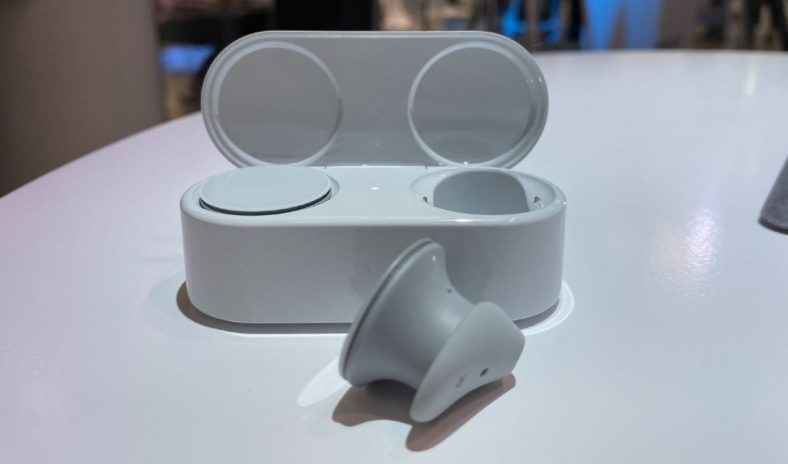 Microsoft Surface Earbuds Review