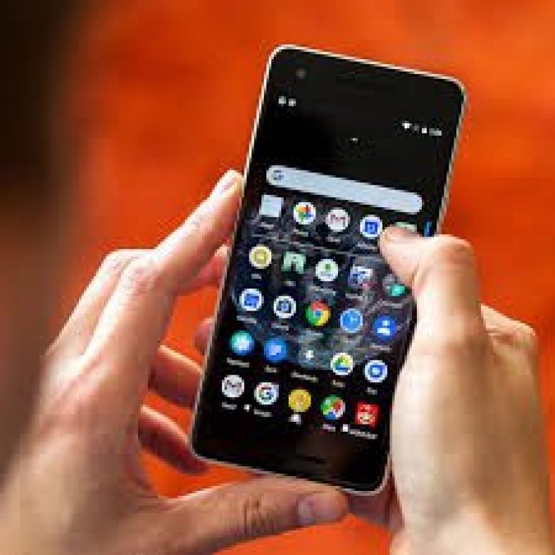 How to organize your phone apps
