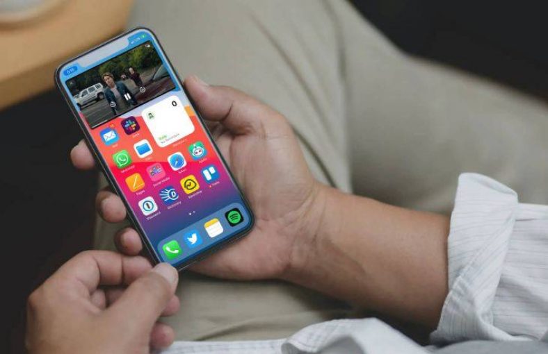 How to Enable YouTube Picture-in-Picture Mode on an iPhone
