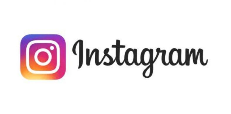 How To Center Your Bio on Instagram