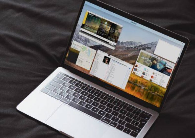 How to Switch Between Open Windows and Apps on Mac