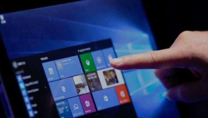 How to Enable Dark theme for Windows 10
