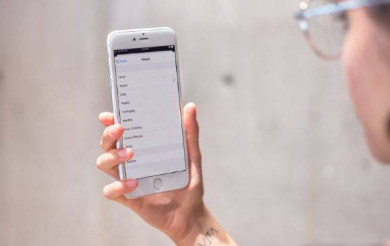 How to Set Hourly Recurring Reminders on iPhone/iPad
