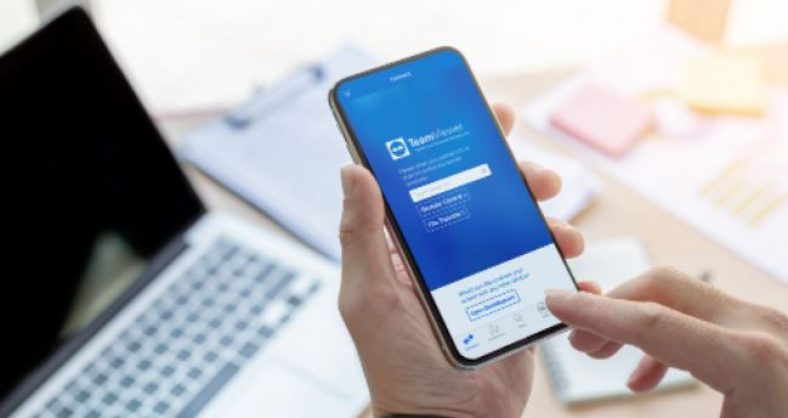 How to make a remote desktop connection on PC from iPhone and iPad