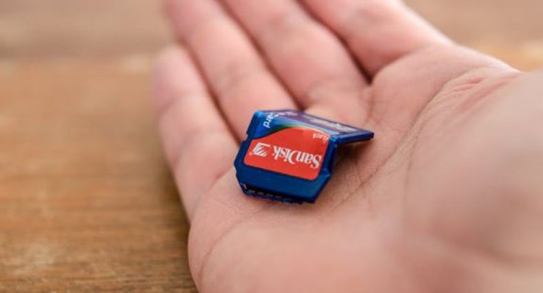 How to Repair a Crashed SD Card and Protect Data