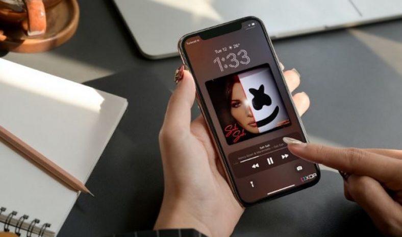 How to turn on Full Screen Music Player On iOS 16 Lock Screen