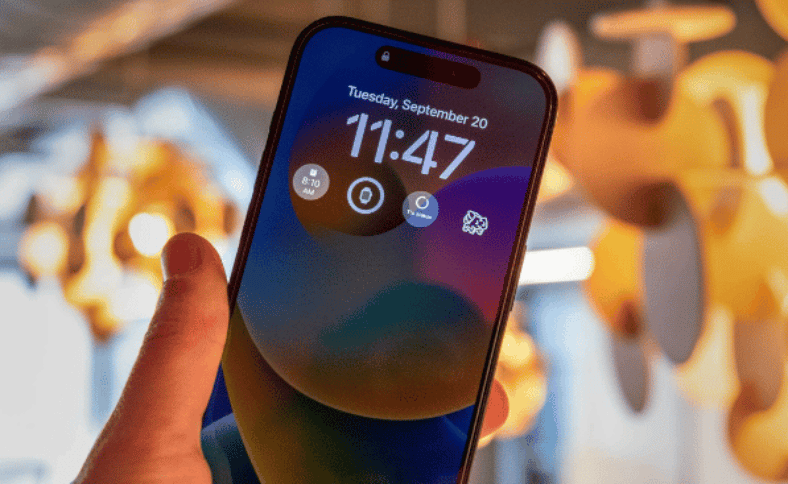 How to turn off iPhone 14 Pro always-on display