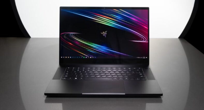 Razer Blade 15 (2022) reivew