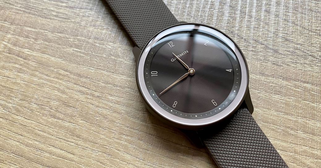 Deal: 17% Discount on Garmin vivomove Sport Smartwatch, grab it for just $149.99