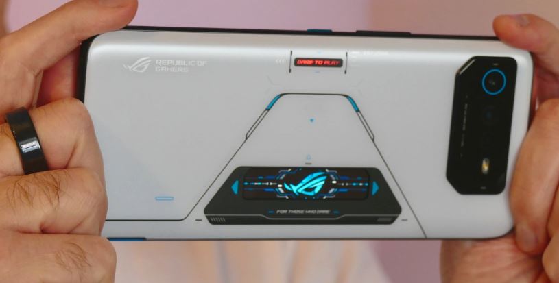 Asus Rog Phone 6 Pro vs Samsung S22 Ultra