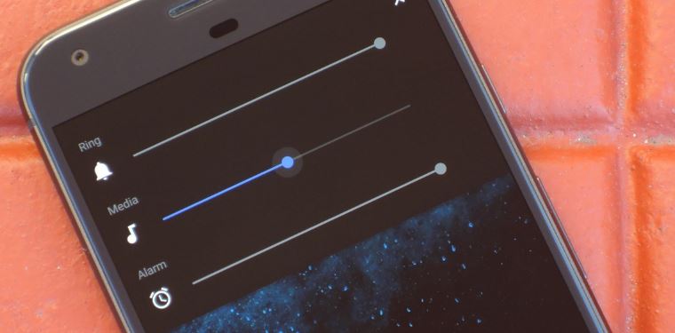 How to Control Volume on Smartphone and PC